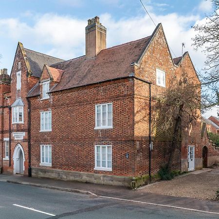 Gasthaus Airfield Manor Castle Donington Exterior foto